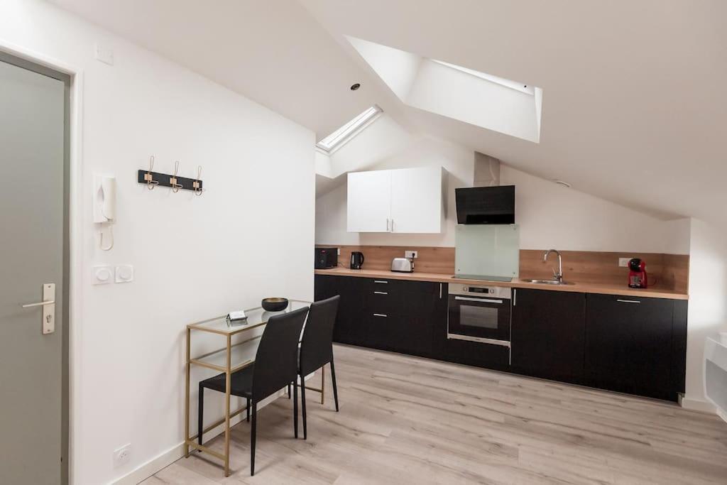 Le Solstice - Apt 60M2 1Ch-4Pers - Appart Hotel Poitiers Buitenkant foto